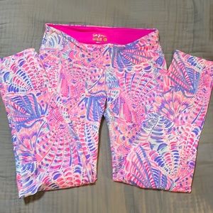 NWOT UPF 50 Lilly Pulitzer Luxletic 24" Weekender Midi Legging